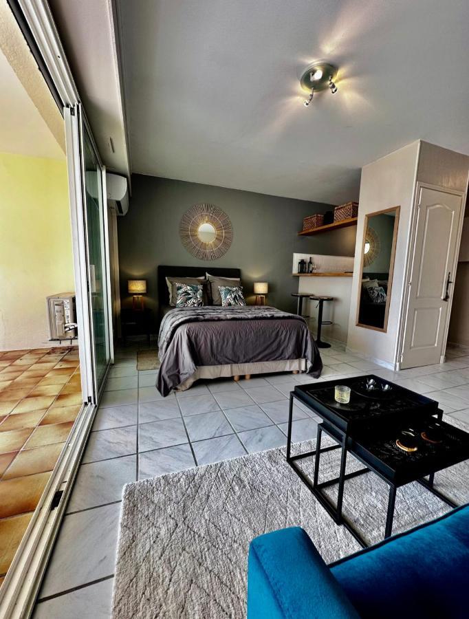 Studio Apartment - Domaine Du Golf Resort Рокбрюн-сюр-Аржан Екстериор снимка